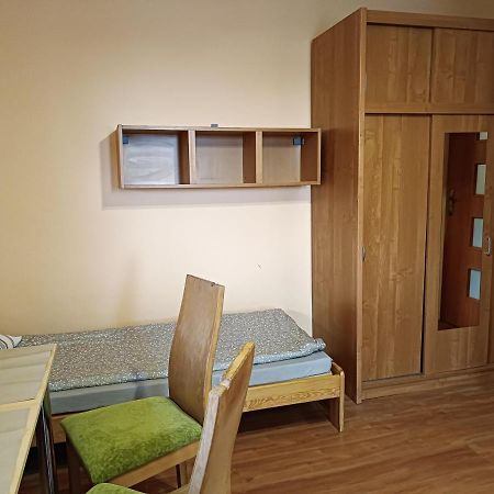 Hostel Sunrise Liwska Varşova Dış mekan fotoğraf