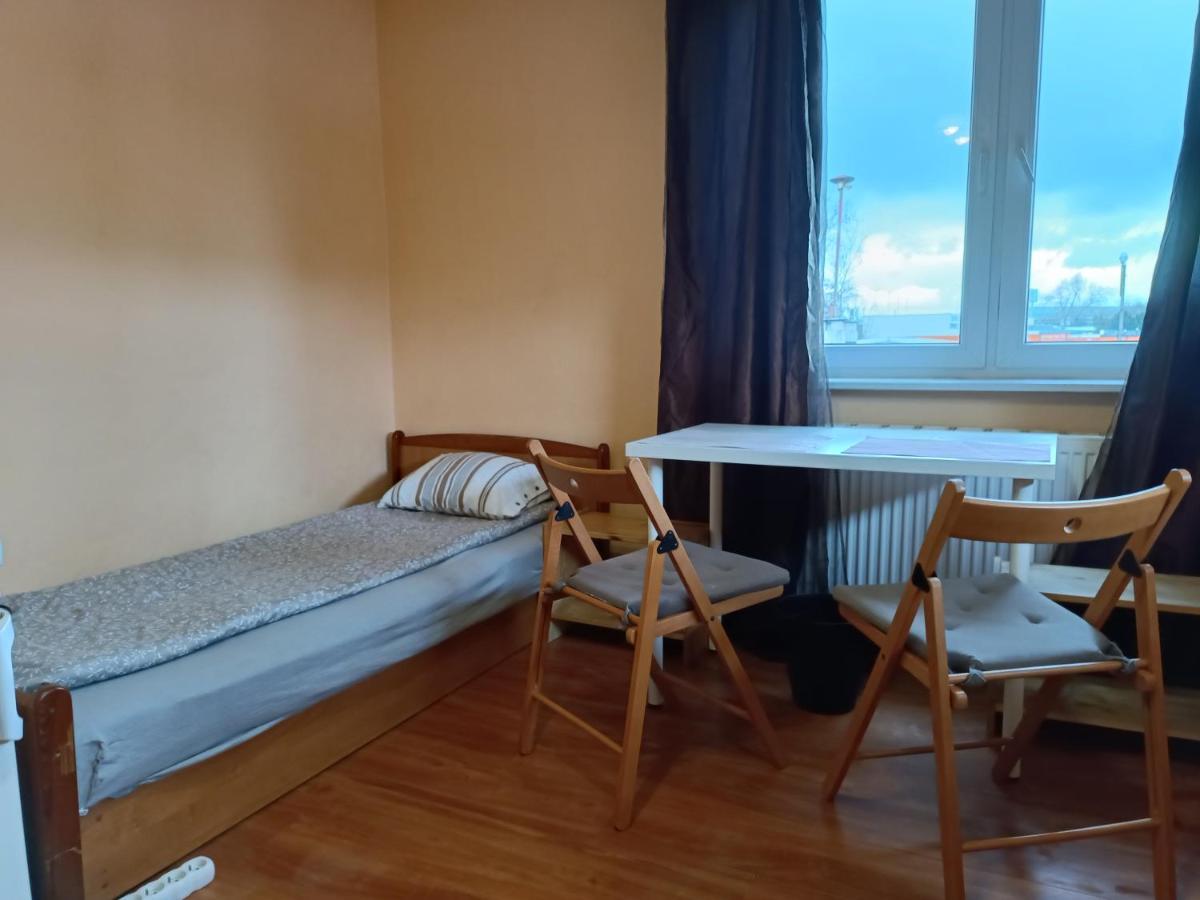 Hostel Sunrise Liwska Varşova Dış mekan fotoğraf
