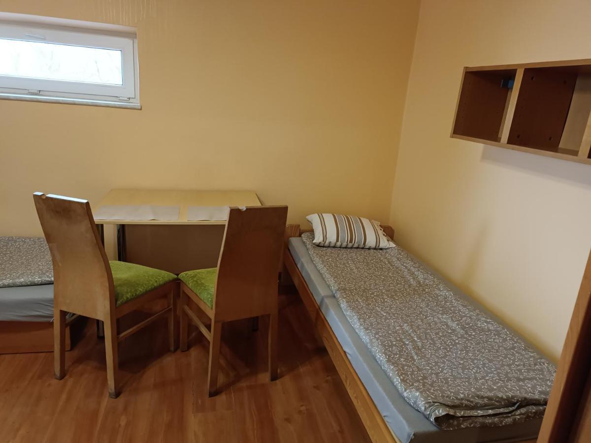 Hostel Sunrise Liwska Varşova Dış mekan fotoğraf