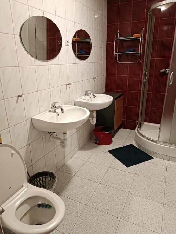 Hostel Sunrise Liwska Varşova Dış mekan fotoğraf